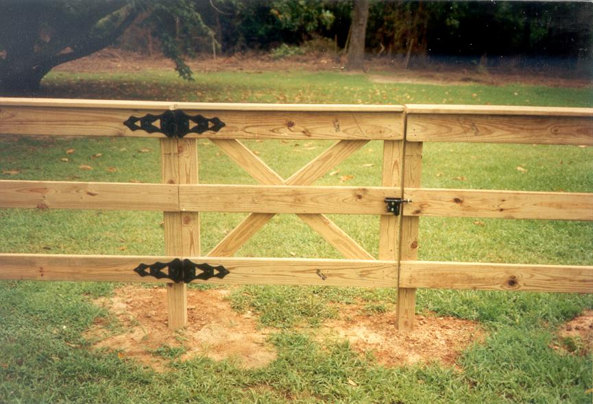 Custom-Made Farm Fence